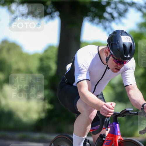 16.06.2024 - 7 Türme Triathlon Fuchs,  Jonas http://msf.ph/oto/6282726 16.06.2024 10:48:05 Radfahren 122 meine-sportfotos.de