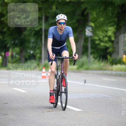 16.06.2024 - 7 Türme Triathlon Fuchs,  Jonas http://msf.ph/oto/6286714 16.06.2024 11:44:51 Radfahren 34, 247, 249 meine-sportfotos.de