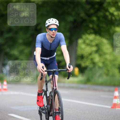 16.06.2024 - 7 Türme Triathlon Fuchs,  Jonas http://msf.ph/oto/6286719 16.06.2024 11:44:51 Radfahren 34, 247, 249 meine-sportfotos.de