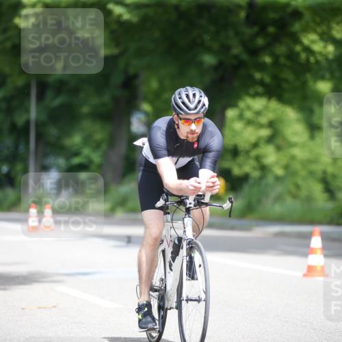 16.06.2024 - 7 Türme Triathlon Fuchs,  Jonas http://msf.ph/oto/6288687 16.06.2024 11:50:08 Radfahren 11, 45, 233, 279, 289 meine-sportfotos.de