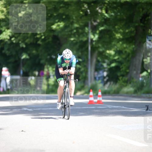 16.06.2024 - 7 Türme Triathlon Fuchs,  Jonas http://msf.ph/oto/6289178 16.06.2024 10:45:01 Radfahren 612 meine-sportfotos.de