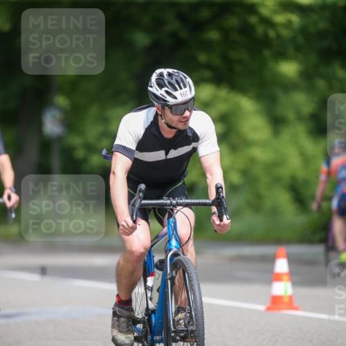 16.06.2024 - 7 Türme Triathlon Fuchs,  Jonas http://msf.ph/oto/6290159 16.06.2024 11:55:19 Radfahren 29, 96, 126, 162, 167, 310, 315, 342, 461, 472, 501, 524, 533, 570 meine-sportfotos.de