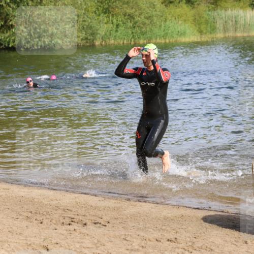 16.06.2024 - 26. Vierlanden-Triathlon Strokosch-Dieckow http://msf.ph/oto/6290904 16.06.2024 09:34:25 Schwimmen 35, 44, 49, 68, 190, 35, 44, 49, 68, 190 meine-sportfotos.de