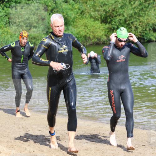 16.06.2024 - 26. Vierlanden-Triathlon Strokosch-Dieckow http://msf.ph/oto/6295031 16.06.2024 09:39:08 Schwimmen 26, 30, 31, 57, 69, 83, 90, 26, 30, 31, 57, 69, 83, 90 meine-sportfotos.de