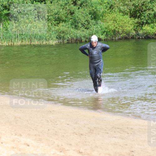 16.06.2024 - 26. Vierlanden-Triathlon Strokosch-Dieckow http://msf.ph/oto/6295461 16.06.2024 09:39:24 Schwimmen 31, 57, 164, 1278, 31, 57, 164, 1278 meine-sportfotos.de