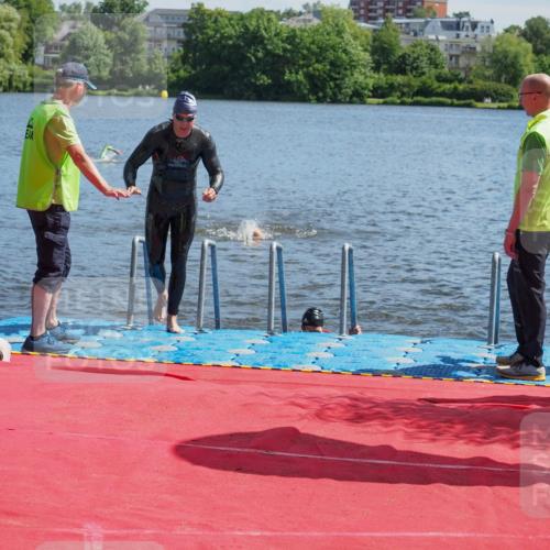 16.06.2024 - 7 Türme Triathlon KatJ http://msf.ph/oto/6295914 16.06.2024 11:08:42 Schwimmen 191, 208, 245 meine-sportfotos.de