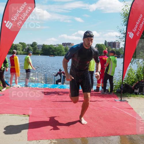 16.06.2024 - 7 Türme Triathlon KatJ http://msf.ph/oto/6297649 16.06.2024 11:12:03 Schwimmen 9, 44, 180, 192, 213, 247, 249, 273, 602 meine-sportfotos.de
