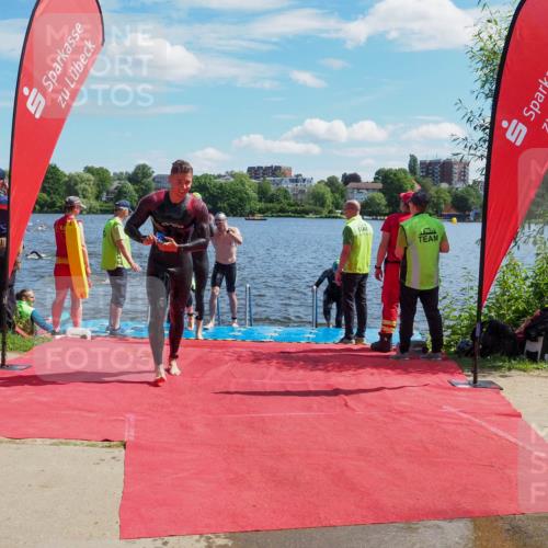 16.06.2024 - 7 Türme Triathlon KatJ http://msf.ph/oto/6297742 16.06.2024 11:12:10 Schwimmen 9, 44, 180, 213, 247, 249, 602 meine-sportfotos.de