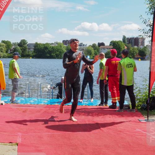 16.06.2024 - 7 Türme Triathlon KatJ http://msf.ph/oto/6297890 16.06.2024 11:12:27 Schwimmen 9, 160, 213, 247, 602 meine-sportfotos.de
