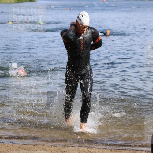 16.06.2024 - 26. Vierlanden-Triathlon Strokosch-Dieckow http://msf.ph/oto/6299906 16.06.2024 09:42:32 Schwimmen 65, 166, 177, 180, 65, 166, 177, 180 meine-sportfotos.de