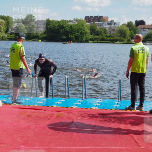 16.06.2024 - 7 Türme Triathlon KatJ http://msf.ph/oto/6300182 16.06.2024 11:16:01 Schwimmen 30, 163, 182, 183, 193, 199, 219, 283 meine-sportfotos.de