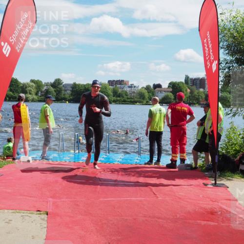 16.06.2024 - 7 Türme Triathlon KatJ http://msf.ph/oto/6300216 16.06.2024 11:16:05 Schwimmen 30, 158, 163, 193, 199, 219, 283 meine-sportfotos.de