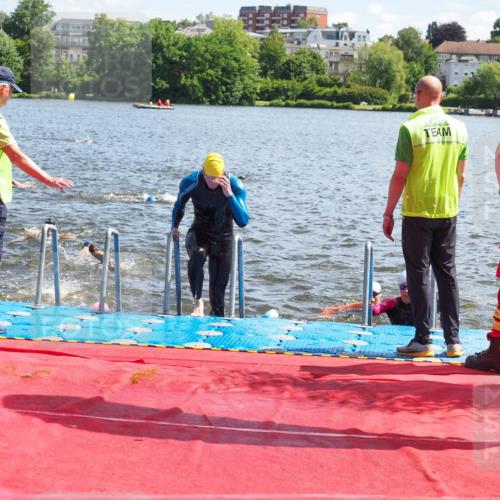 16.06.2024 - 7 Türme Triathlon KatJ http://msf.ph/oto/6300397 16.06.2024 11:16:18 Schwimmen 30, 158, 175, 193, 199, 219, 283 meine-sportfotos.de