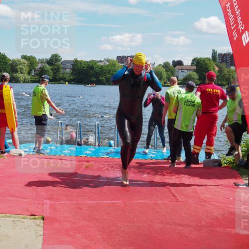 16.06.2024 - 7 Türme Triathlon KatJ http://msf.ph/oto/6300474 16.06.2024 11:16:22 Schwimmen 30, 37, 158, 175, 193, 199, 217, 219, 231, 283 meine-sportfotos.de