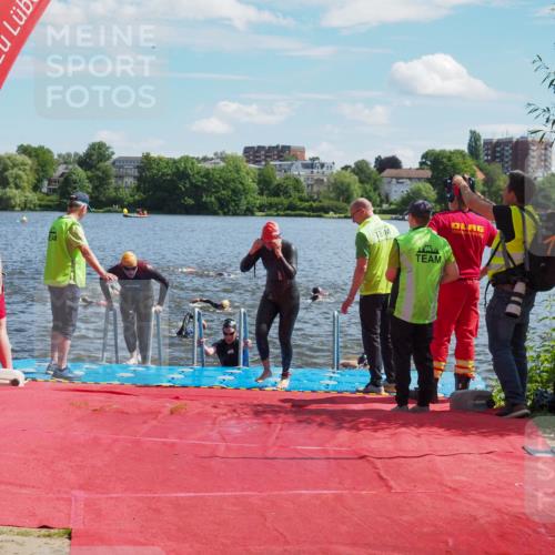 16.06.2024 - 7 Türme Triathlon KatJ http://msf.ph/oto/6301165 16.06.2024 11:17:06 Schwimmen 22, 27, 37, 165, 186, 217, 230, 231, 237, 242, 272, 289, 298 meine-sportfotos.de