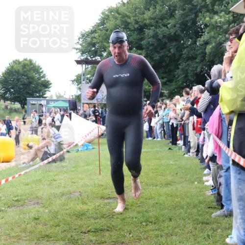 16.06.2024 - 26. Vierlanden-Triathlon Lena Gebhardt http://msf.ph/oto/6301934 16.06.2024 11:07:04 Schwimmen 367, 404, 420, 432, 367, 404, 420, 432 meine-sportfotos.de