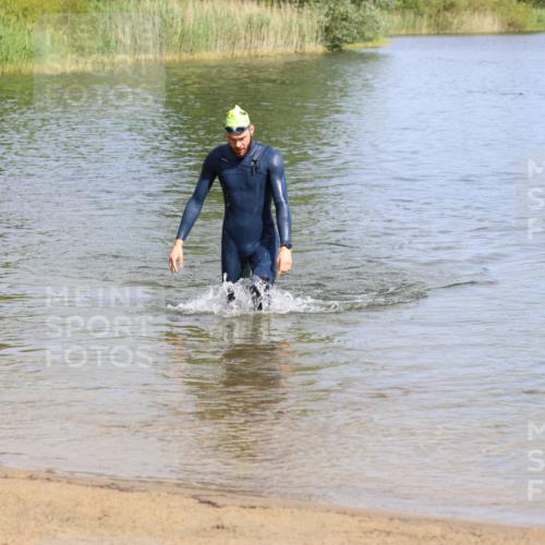 16.06.2024 - 26. Vierlanden-Triathlon Strokosch-Dieckow http://msf.ph/oto/6302192 16.06.2024 09:44:10 Schwimmen 13, 21, 29, 13, 21, 29 meine-sportfotos.de