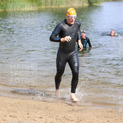 16.06.2024 - 26. Vierlanden-Triathlon Strokosch-Dieckow http://msf.ph/oto/6304520 16.06.2024 09:46:34 Schwimmen 89, 115, 138, 168, 89, 115, 138, 168 meine-sportfotos.de