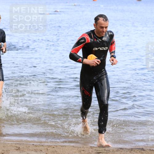 16.06.2024 - 26. Vierlanden-Triathlon Strokosch-Dieckow http://msf.ph/oto/6306494 16.06.2024 09:49:23 Schwimmen 27, 139, 174, 27, 139, 174 meine-sportfotos.de
