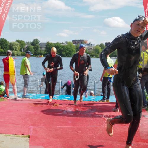 16.06.2024 - 7 Türme Triathlon KatJ http://msf.ph/oto/6312571 16.06.2024 11:17:35 Schwimmen 28, 165, 186, 227, 237, 240, 242, 272, 618 meine-sportfotos.de