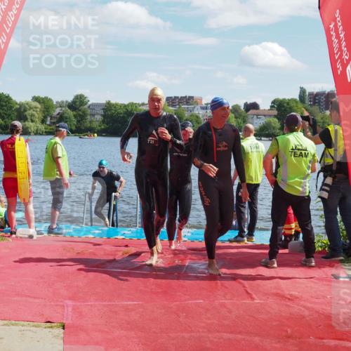 16.06.2024 - 7 Türme Triathlon KatJ http://msf.ph/oto/6312591 16.06.2024 11:17:36 Schwimmen 28, 165, 227, 237, 240, 242, 272, 618 meine-sportfotos.de