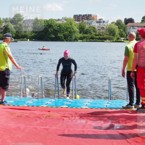 16.06.2024 - 7 Türme Triathlon KatJ http://msf.ph/oto/6313209 16.06.2024 11:19:02 Schwimmen 11, 36, 156, 189, 216, 232, 262, 268, 615 meine-sportfotos.de
