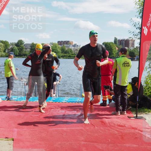 16.06.2024 - 7 Türme Triathlon KatJ http://msf.ph/oto/6313327 16.06.2024 11:19:13 Schwimmen 11, 36, 41, 156, 189, 216, 232, 262, 268, 615 meine-sportfotos.de