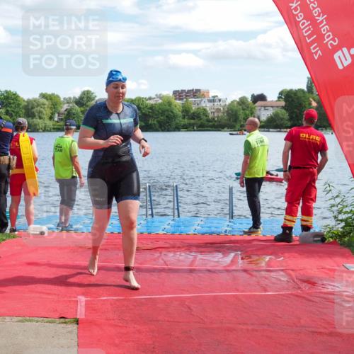 16.06.2024 - 7 Türme Triathlon KatJ http://msf.ph/oto/6315071 16.06.2024 11:22:36 Schwimmen 170 meine-sportfotos.de
