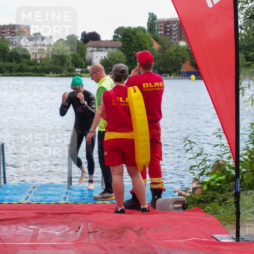 16.06.2024 - 7 Türme Triathlon KatJ http://msf.ph/oto/6315863 16.06.2024 11:26:46 Schwimmen 146 meine-sportfotos.de