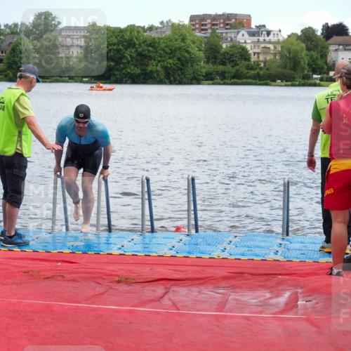 16.06.2024 - 7 Türme Triathlon KatJ http://msf.ph/oto/6316054 16.06.2024 11:28:00 Schwimmen 236, 251, 258, 266 meine-sportfotos.de