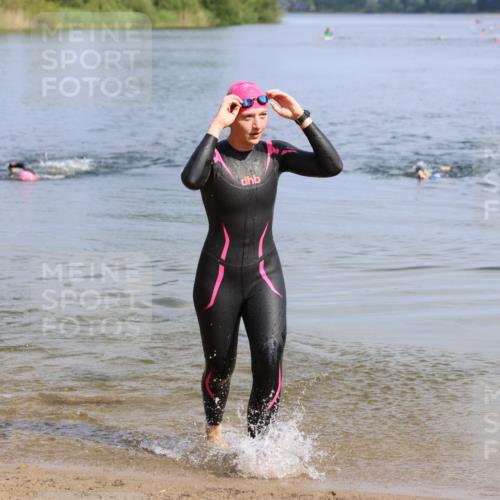 16.06.2024 - 26. Vierlanden-Triathlon Strokosch-Dieckow http://msf.ph/oto/6316433 16.06.2024 10:04:26 Schwimmen 192, 192 meine-sportfotos.de