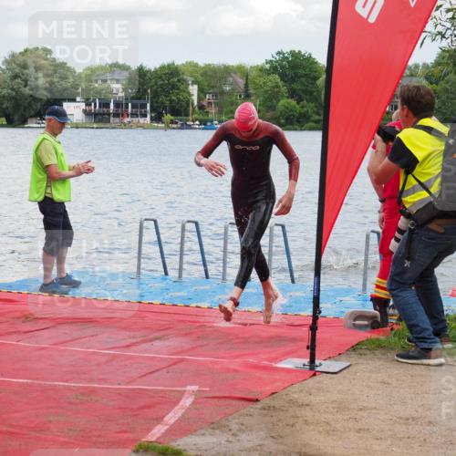 16.06.2024 - 7 Türme Triathlon KatJ http://msf.ph/oto/6316736 16.06.2024 11:51:57 Schwimmen 542, 554, 587, 606 meine-sportfotos.de