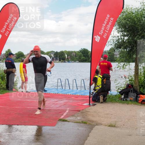 16.06.2024 - 7 Türme Triathlon KatJ http://msf.ph/oto/6317081 16.06.2024 11:53:02 Schwimmen 315, 347, 381, 397, 398, 432, 441, 462, 489, 520, 539, 593, 614 meine-sportfotos.de