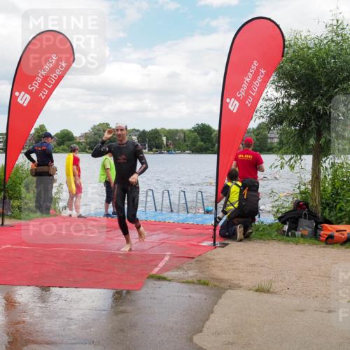 16.06.2024 - 7 Türme Triathlon KatJ http://msf.ph/oto/6317195 16.06.2024 11:53:14 Schwimmen 315, 325, 346, 381, 397, 398, 441, 450, 456, 462, 472, 489, 520, 539, 572, 593, 614, 620 meine-sportfotos.de