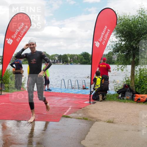 16.06.2024 - 7 Türme Triathlon KatJ http://msf.ph/oto/6317214 16.06.2024 11:53:15 Schwimmen 315, 325, 346, 381, 397, 398, 441, 450, 456, 462, 472, 489, 520, 539, 572, 593, 614, 620 meine-sportfotos.de
