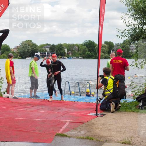 16.06.2024 - 7 Türme Triathlon KatJ http://msf.ph/oto/6317391 16.06.2024 11:53:31 Schwimmen 309, 325, 346, 381, 397, 398, 441, 445, 450, 456, 472, 489, 520, 539, 572, 584, 593, 620 meine-sportfotos.de