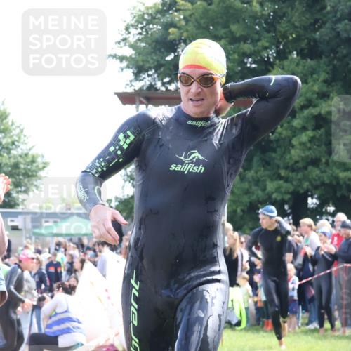 16.06.2024 - 26. Vierlanden-Triathlon Lena Gebhardt http://msf.ph/oto/6317611 16.06.2024 10:55:55 Schwimmen 233, 267, 278, 293, 294, 308, 321, 326, 333, 450, 233, 267, 278, 293, 294, 308, 321, 326, 333, 450 meine-sportfotos.de