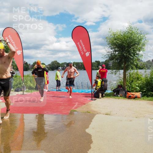 16.06.2024 - 7 Türme Triathlon KatJ http://msf.ph/oto/6317628 16.06.2024 11:54:03 Schwimmen 133, 309, 318, 340, 385, 445, 498, 509, 528, 547, 584, 607 meine-sportfotos.de