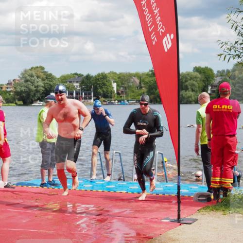 16.06.2024 - 7 Türme Triathlon KatJ http://msf.ph/oto/6318424 16.06.2024 11:55:40 Schwimmen 320, 329, 341, 353, 371, 372, 373, 384, 396, 402, 430, 437, 443, 447, 454, 463, 493, 497, 506, 514, 527, 532, 551, 553, 563, 564 meine-sportfotos.de