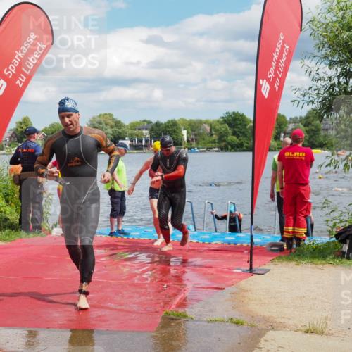16.06.2024 - 7 Türme Triathlon KatJ http://msf.ph/oto/6318556 16.06.2024 11:56:00 Schwimmen 320, 329, 371, 372, 384, 396, 402, 430, 437, 443, 447, 454, 463, 485, 506, 551, 599, 616 meine-sportfotos.de