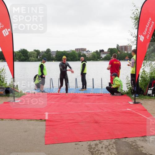 16.06.2024 - 7 Türme Triathlon KatJ http://msf.ph/oto/6324374 16.06.2024 09:28:19 Schwimmen 129 meine-sportfotos.de