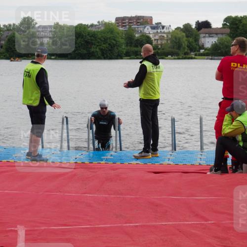 16.06.2024 - 7 Türme Triathlon KatJ http://msf.ph/oto/6324604 16.06.2024 09:31:01 Schwimmen 121 meine-sportfotos.de