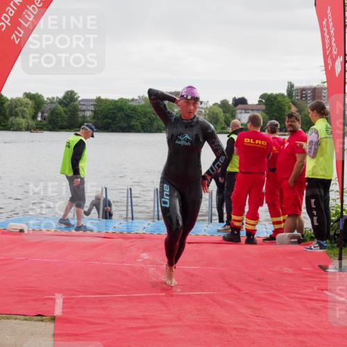 16.06.2024 - 7 Türme Triathlon KatJ http://msf.ph/oto/6324770 16.06.2024 09:31:58 Schwimmen 91, 130 meine-sportfotos.de