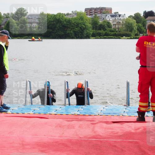 16.06.2024 - 7 Türme Triathlon KatJ http://msf.ph/oto/6325885 16.06.2024 09:38:05 Schwimmen 2, 84, 114, 131 meine-sportfotos.de
