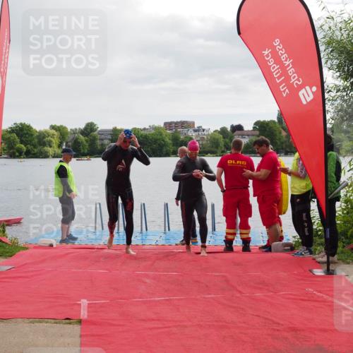 16.06.2024 - 7 Türme Triathlon KatJ http://msf.ph/oto/6326373 16.06.2024 09:38:55 Schwimmen 108, 111, 120 meine-sportfotos.de