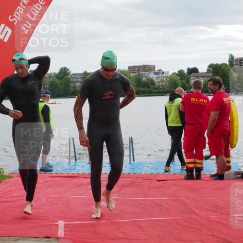 16.06.2024 - 7 Türme Triathlon KatJ http://msf.ph/oto/6326693 16.06.2024 09:41:22 Schwimmen 89, 109, 119, 137, 138 meine-sportfotos.de