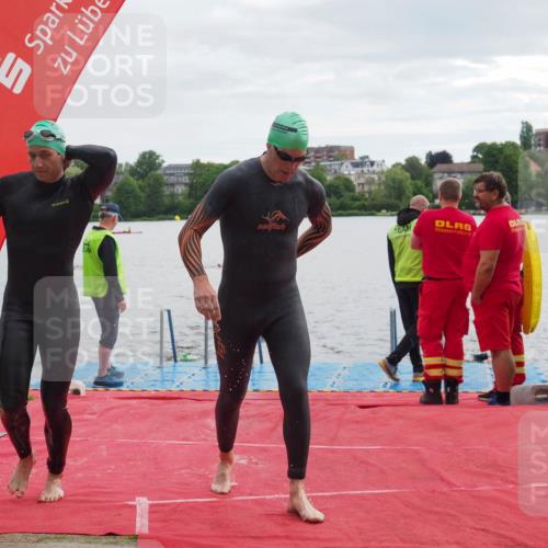 16.06.2024 - 7 Türme Triathlon KatJ http://msf.ph/oto/6326698 16.06.2024 09:41:23 Schwimmen 89, 109, 119, 137, 138 meine-sportfotos.de