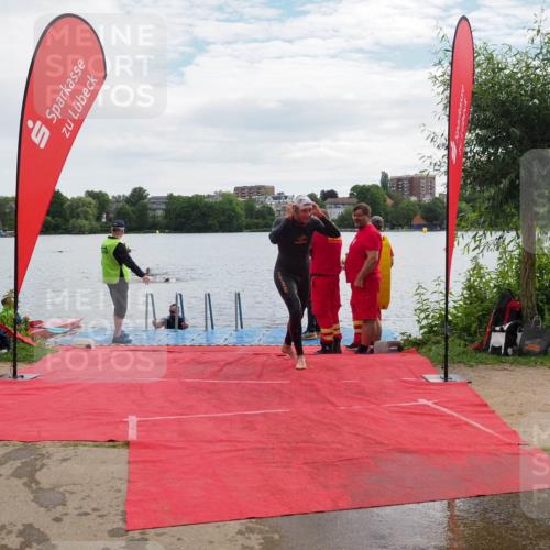 16.06.2024 - 7 Türme Triathlon KatJ http://msf.ph/oto/6327183 16.06.2024 09:44:22 Schwimmen 112, 122, 125, 127 meine-sportfotos.de