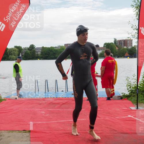 16.06.2024 - 7 Türme Triathlon KatJ http://msf.ph/oto/6327549 16.06.2024 09:50:00 Schwimmen 5, 140, 603 meine-sportfotos.de
