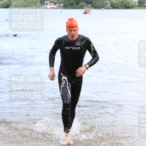 16.06.2024 - 26. Vierlanden-Triathlon Strokosch-Dieckow http://msf.ph/oto/6328481 16.06.2024 11:04:50 Schwimmen 425, 431, 447, 425, 431, 447 meine-sportfotos.de